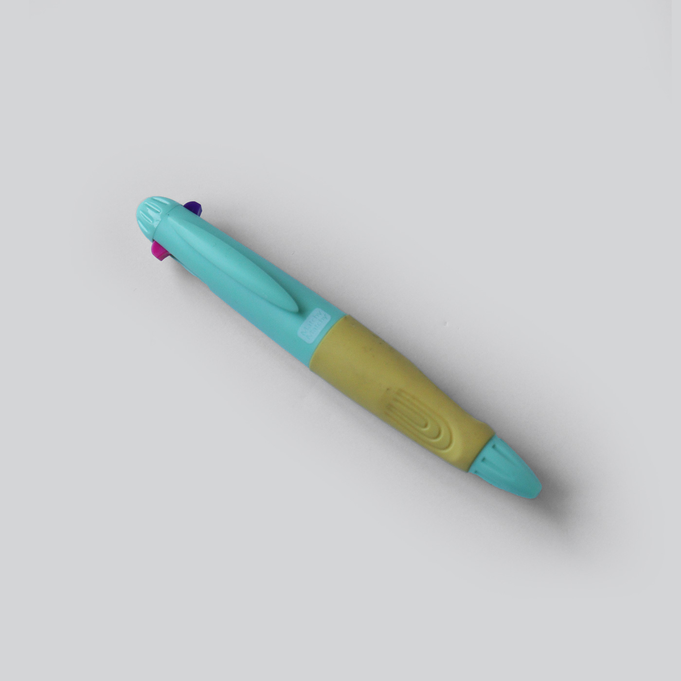 خودکار سه رنگ فشاری کوتاه سبز اسکول فنس (schoolfans)